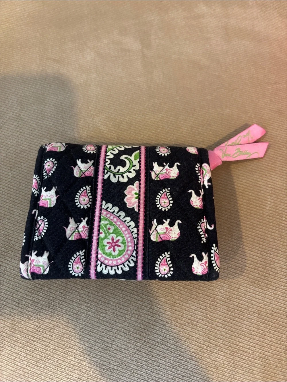 Adorable Vera Bradley Black Pink Green Paisley Elephant Wallet - Picture 2 of 5